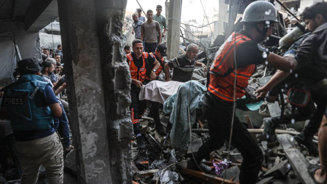 İsrail saldırılarına devam ediyor: Gazze'den acı görüntüler... 8